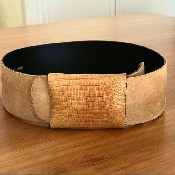 AnnTaylor Vintage Suede Belt-Beige 

Women’s size S - Picture 5 of 9